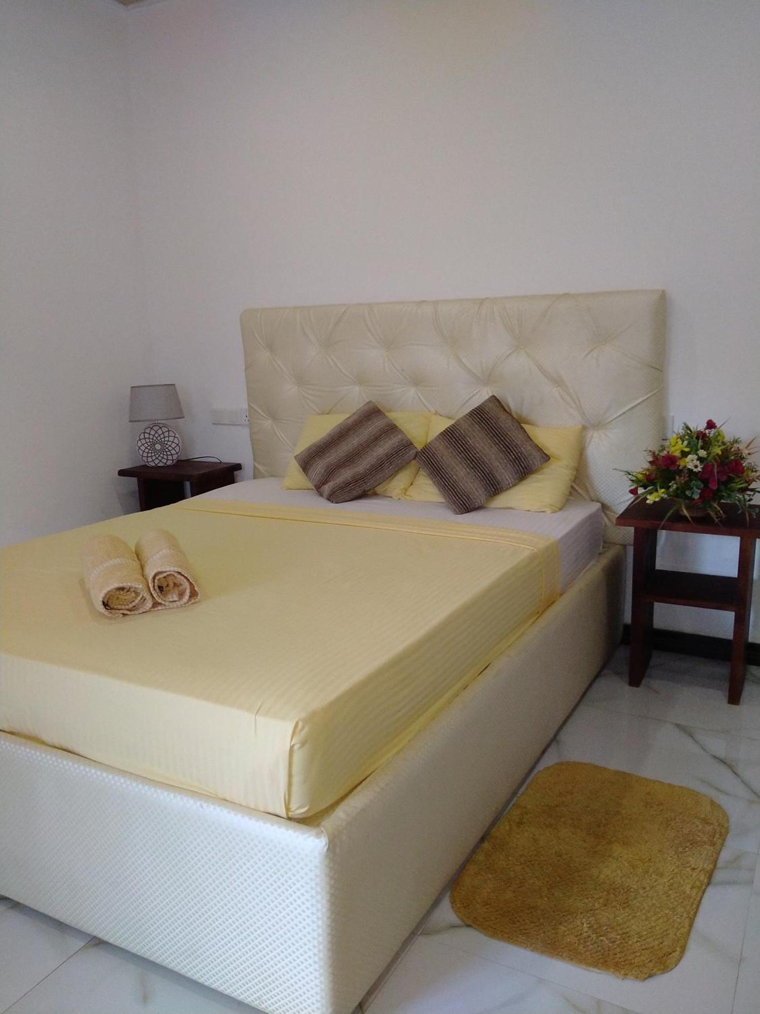 Living Home Negombo Pokój zdjęcie